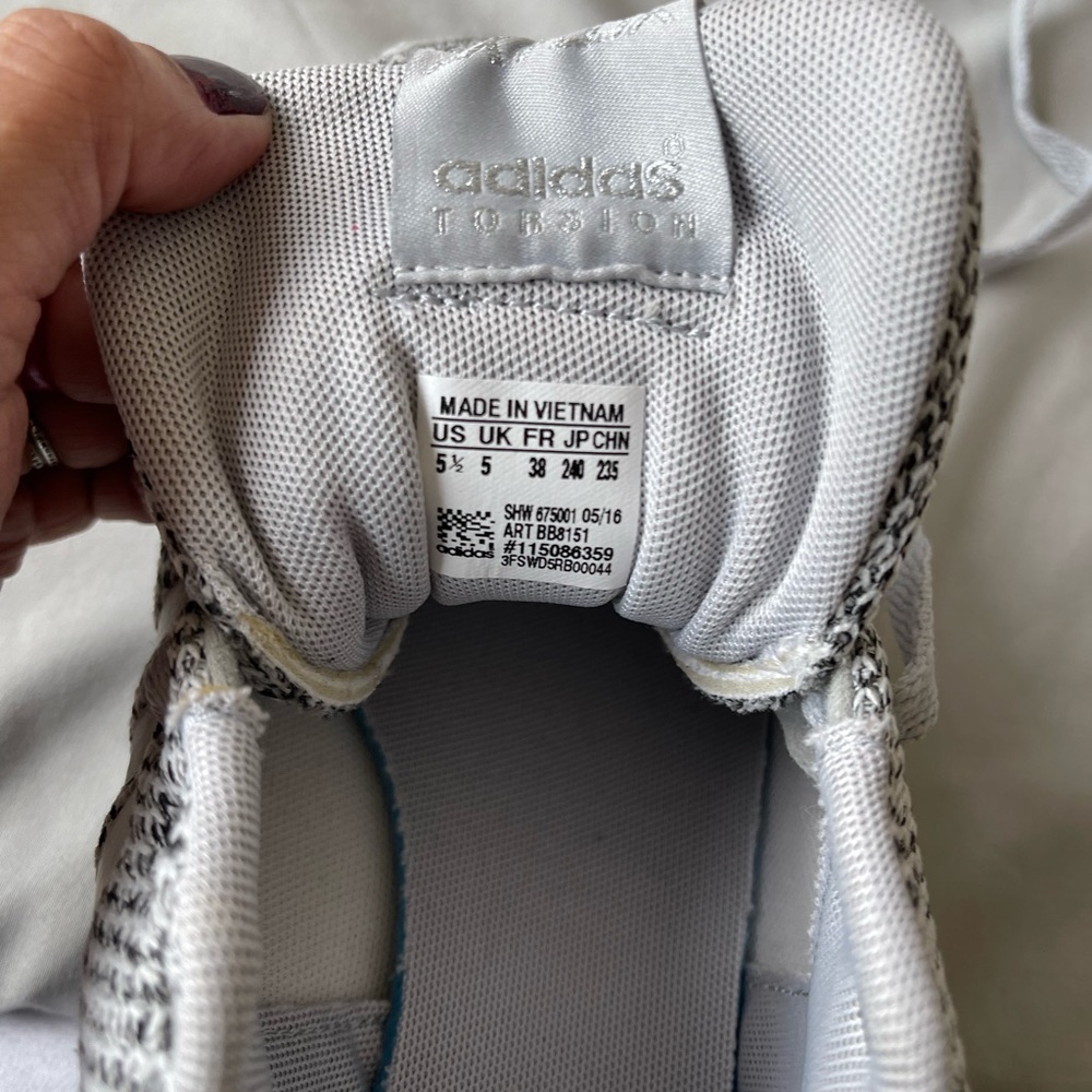 adidas torsion zx flux price